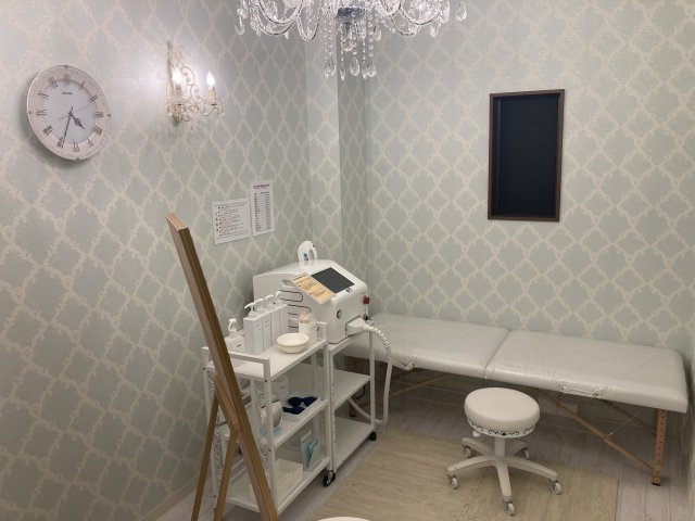 【内装】 | 港南台徒歩5分 貸店舗 2階 16.7坪 エステ脱毛サロン居抜き