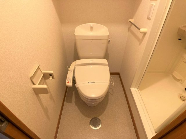【トイレ】 | 設備・仕様は号室により異なる為、現況を優先致します。
