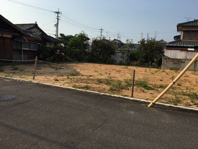 西条市明屋敷425-2　土地の外観