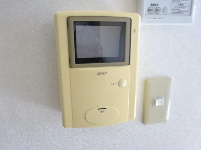 ルミナスⅠ番館のセキュリティ|カメラ付インターホン