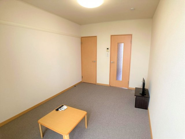 【寝室】 | 設備・使用は号室により異なる為、現況を優先いたします。