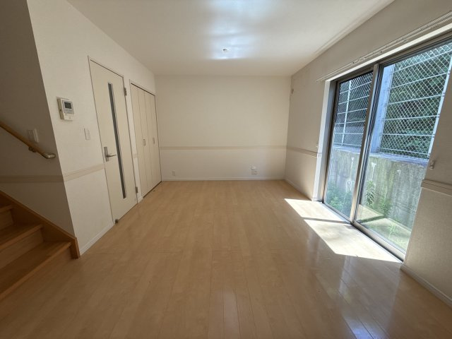 ラシック勝原の居間・リビング