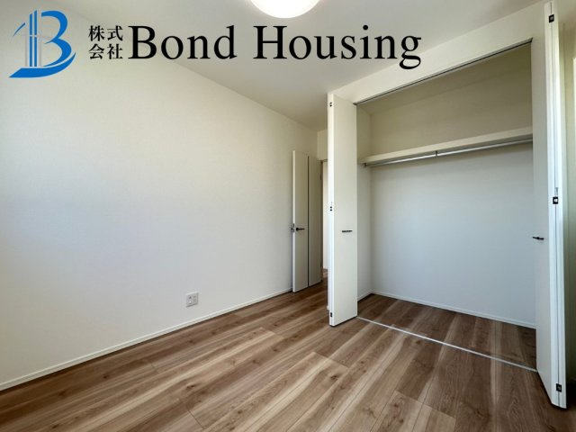 長期優良住宅仕様　LDK20帖　大久保町西脇　新築戸建の洋室