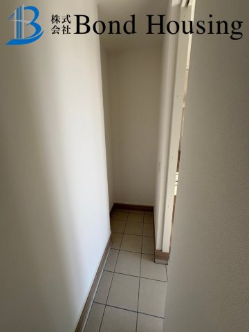 長期優良住宅仕様　LDK20帖　大久保町西脇　新築戸建の玄関