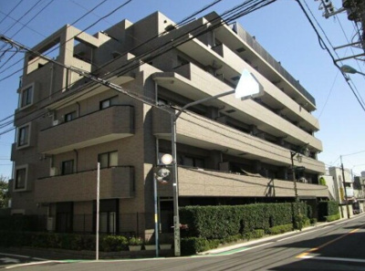 【外観】 | コスモ荻窪ロイヤルコート | 鉄筋コンクリート造のがっちりとした建物。