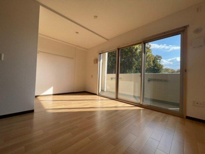 【洋室】 | プレステージ南平台