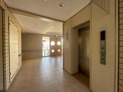 【エントランス】 | プレステージ南平台