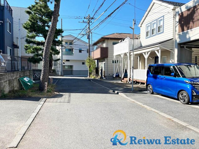 中古戸建　茅ヶ崎市中海岸4丁目の前面道路含む現地写真