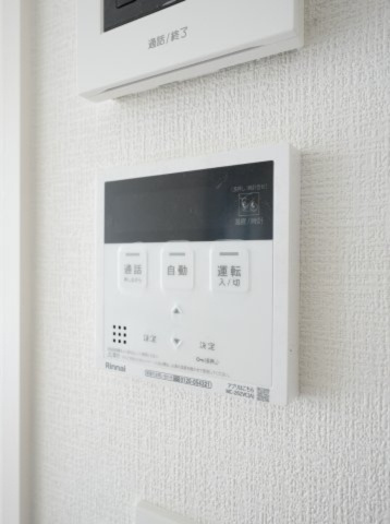 【設備】 | よかタウン菊池郡大津町大字室11期　4号棟 | キッチン側の給湯器