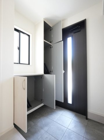 【収納】 | よかタウン菊池郡大津町大字室11期　4号棟 | 玄関収納