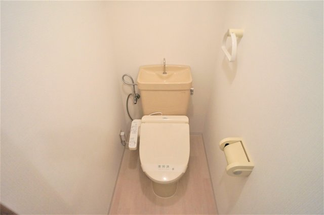 ラフィネ津田沼のトイレ|もちろんウォシュレット
です