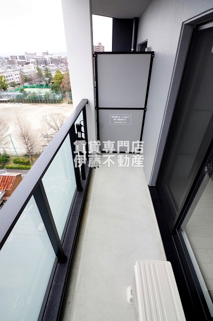 TIRAPALACE天神山のバルコニー