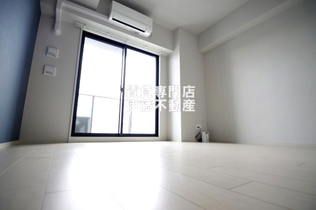 TIRAPALACE天神山の洋室