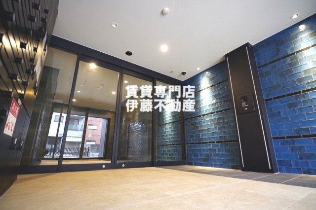 TIRAPALACE天神山のエントランス