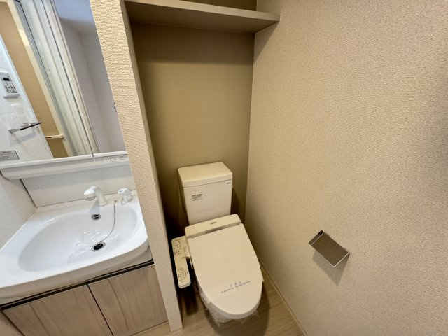 S-RESIDENCE松戸 のトイレ