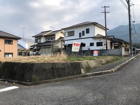 西条市飯岡381-111の外観