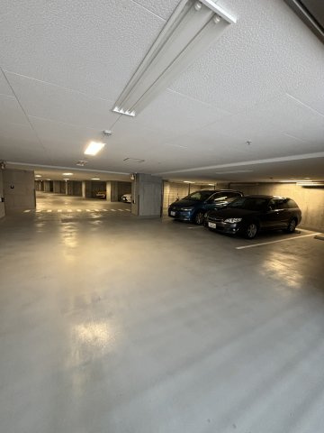 アトラス六甲の駐車場