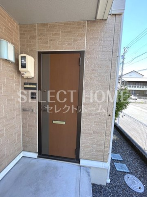 【エントランス】 | Ｄｅｒｎｉｅｒ・Ｍａｎｏｉｒ | ゆとりのあるエントランスです