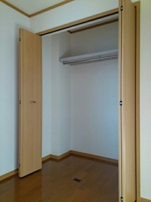 【収納】 | ウィッシュⅢ | たっぷりとした収納スペースです