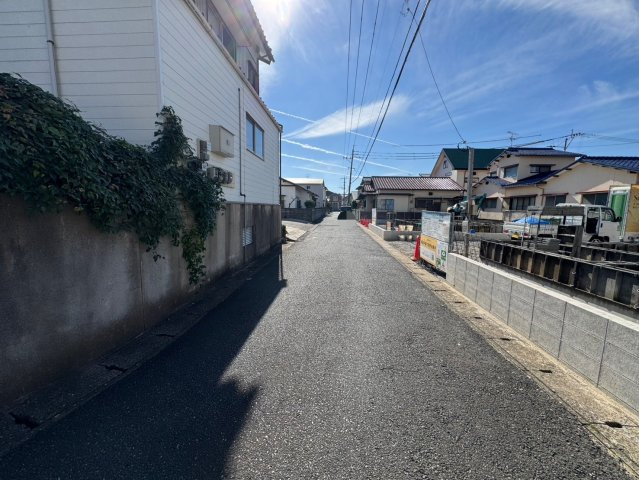 SUN COURT－サンコートー小倉南区横代北町2丁目　【小倉南区　新築戸建て】の前面道路含む現地写真|現地撮影　2024,11,8　SUN COURT－サンコートー小倉南区横代北町2丁目　【小倉南区　新築戸建て】