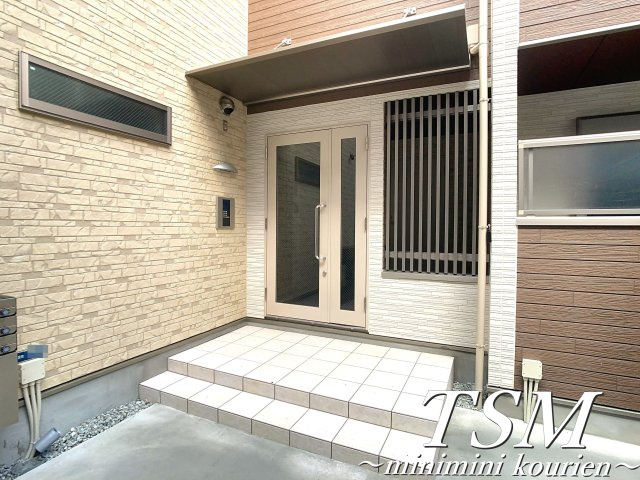 Ｇｒａｎ　Ｃｌａｕｄｉａ寝屋川のエントランス