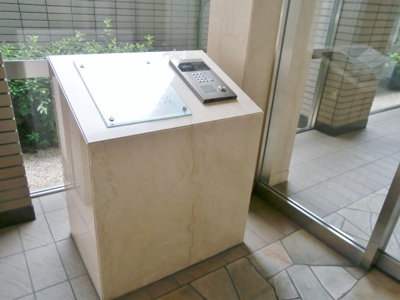 【ロビー】 | サーパス医大前第２