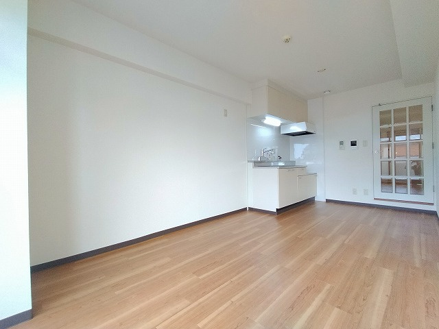 ドゥエル須磨浦の居間・リビング|リビング