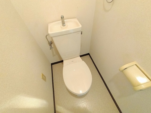 ドゥエル須磨浦のトイレ