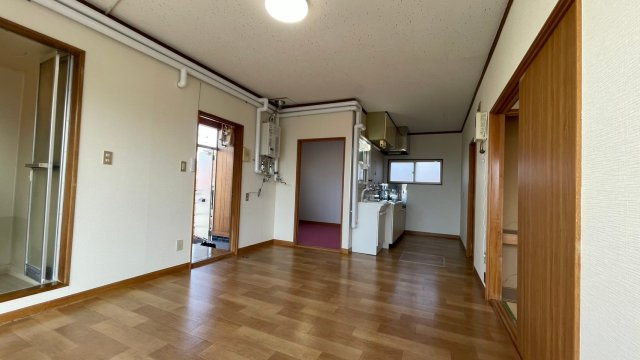 サンコーポの居間・リビング