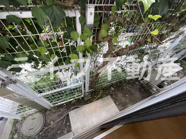 シャトーユキのバルコニー|落ち着いた時間を過ごせるバルコニーです