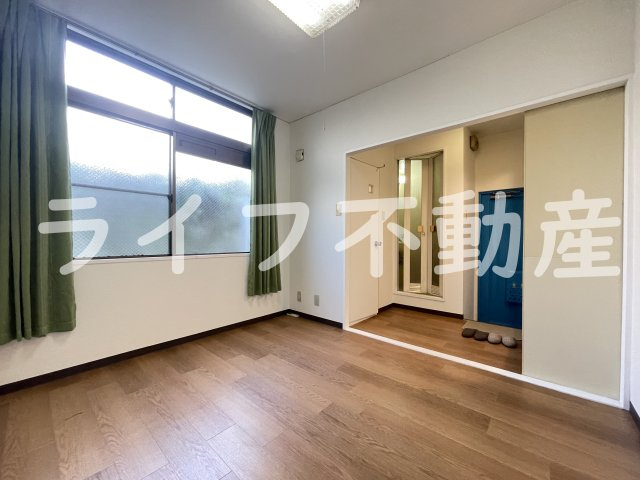 シャトーユキの居間・リビング|居間です