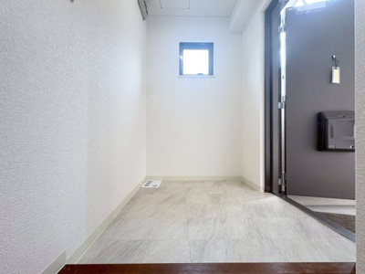 【玄関】 | ユニライフ刀根山