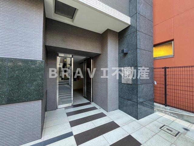 アスヴェル南森町　BRAVI不動産のエントランス|【アスヴェル南森町】毎日通るエントランスはこのようになっています