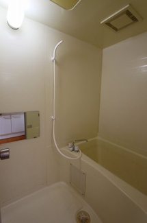 【浴室】 | ブラヴール南仙台Ⅰ