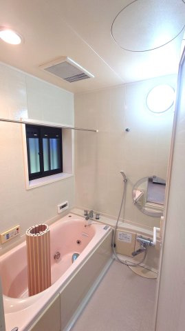 笠岡市笠岡売家の浴室