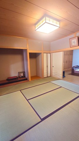 笠岡市笠岡売家の和室