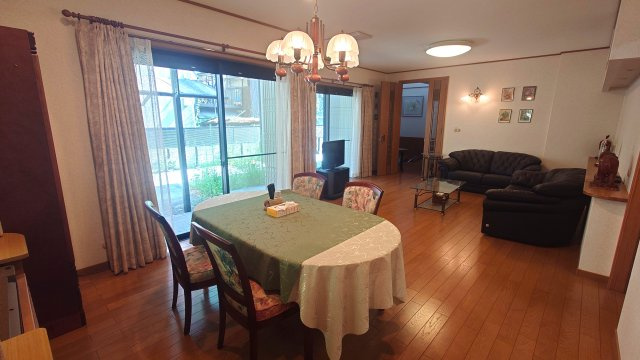 笠岡市笠岡売家の居間・リビング