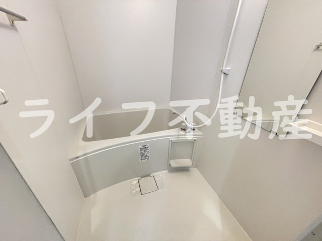 シティコーポ長田の浴室|落ち着いた空間のお風呂です