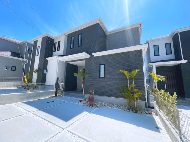 ハートフルタウンうるま市上江洲　D号棟の外観