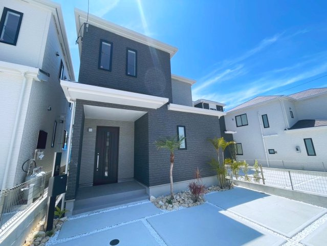 ハートフルタウンうるま市上江洲　D号棟の外観