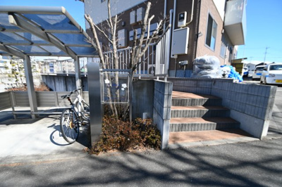 【エントランス】 | ラフィーネ宇都宮Ⅱ