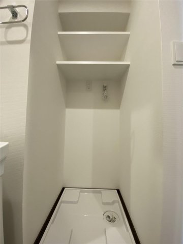 菊池郡菊陽町大字津久礼の賃貸マンションの洗面所