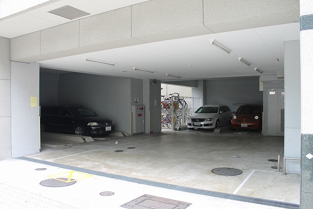 【駐車場】エスリード南森町駅前