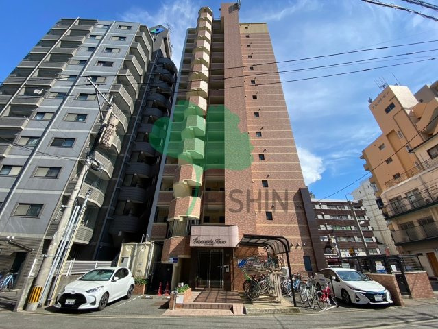 エムロード平尾