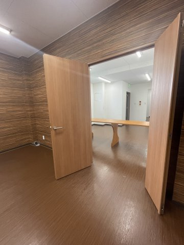 津山市吹屋町 貸店舗・事務所３階の内装