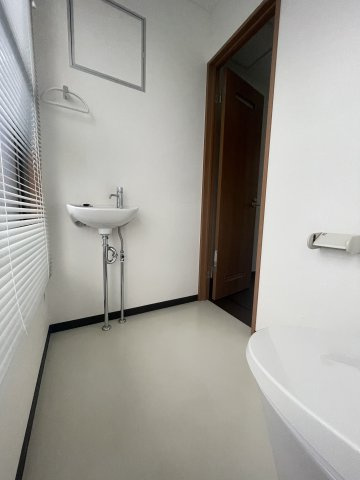 津山市吹屋町 貸店舗・事務所３階のトイレ