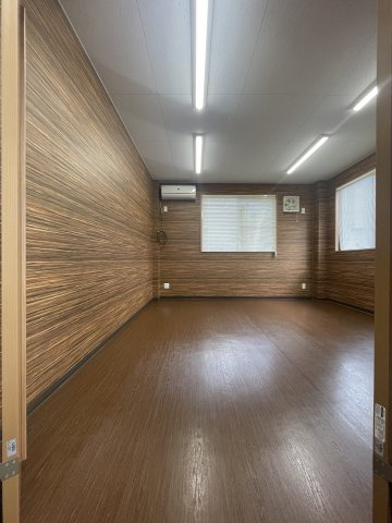 津山市吹屋町 貸店舗・事務所３階の内装