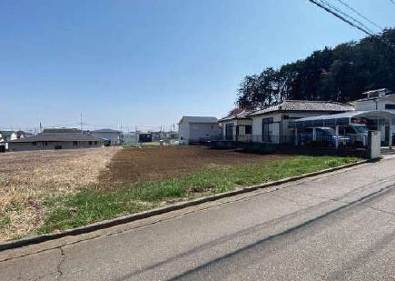 敷地面積９８坪　売地　川越市小堤の前面道路含む現地写真|北西側約4.3ｍ公道