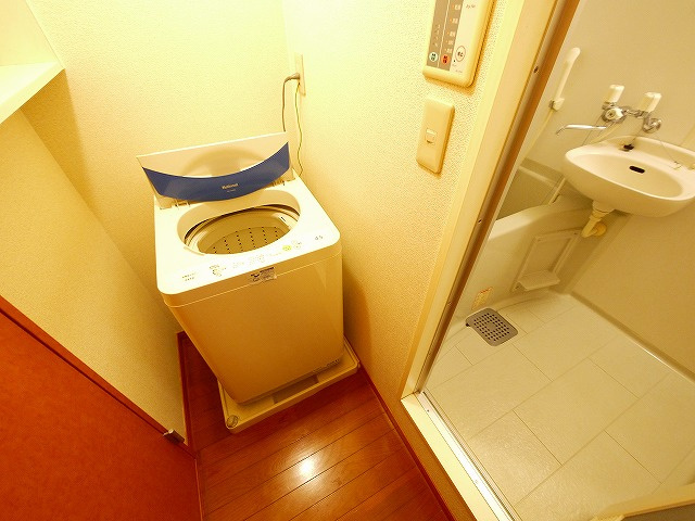 レオパレスＳＡＷＡＨの設備|室内洗濯機置き場