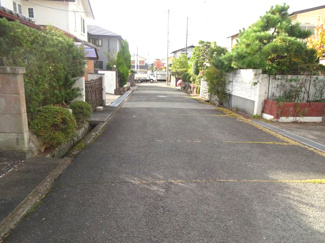 【前面道路含む現地写真】 | 川西市大和東1丁目　建築条件無土地